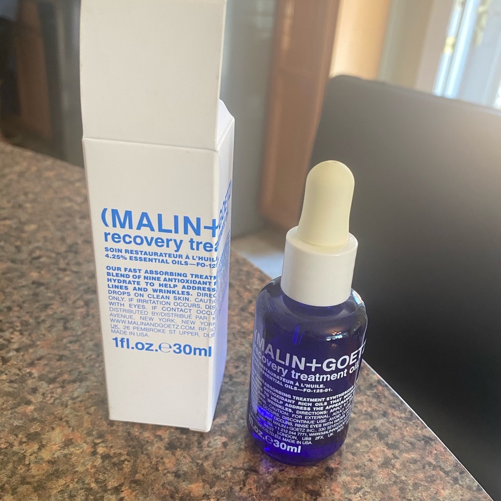 Malin + Goetz recovery treatment oil